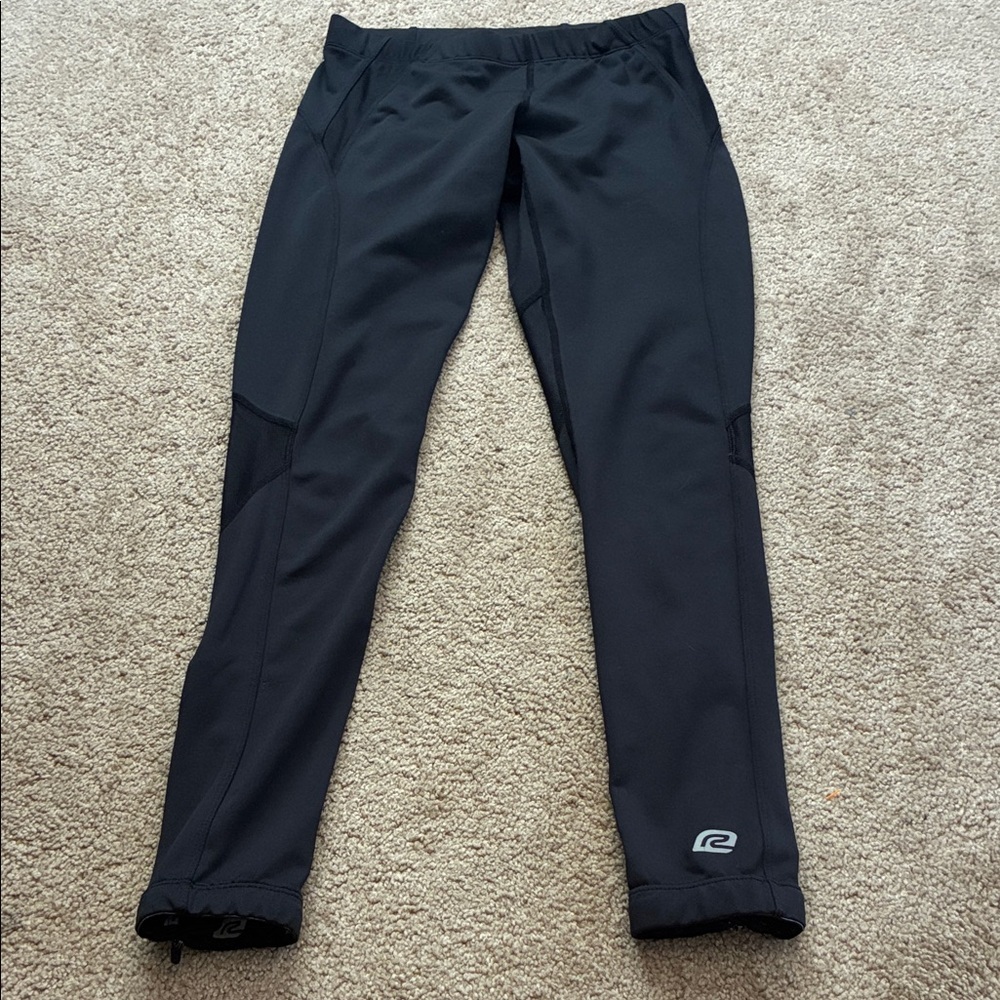 Road Runner Sports Black Athletic Pants size S